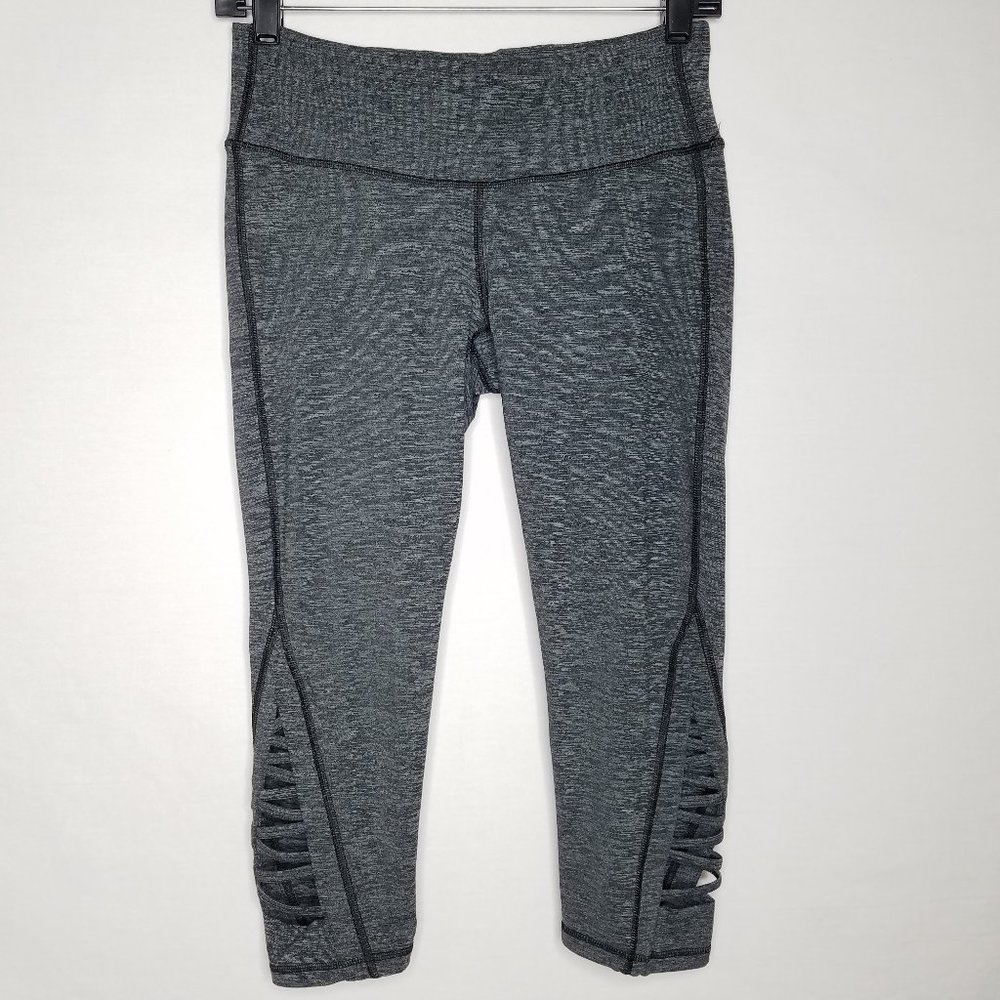 Athleta Space Dye Chaturanga Capri Legging